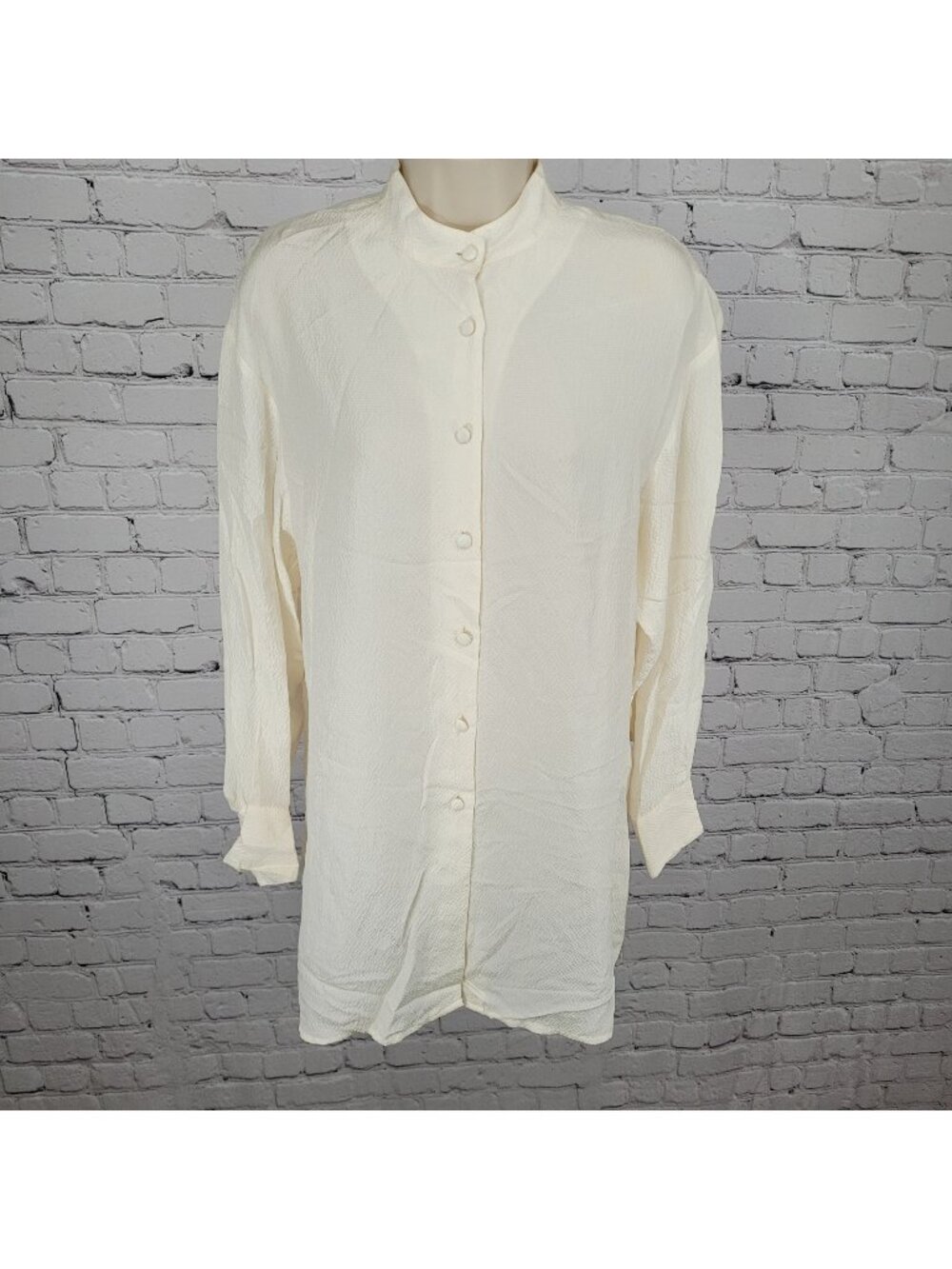 Nipon Studio Ivory 100% Silk Button Up Long Sleeve Tunic Blouse Size 8